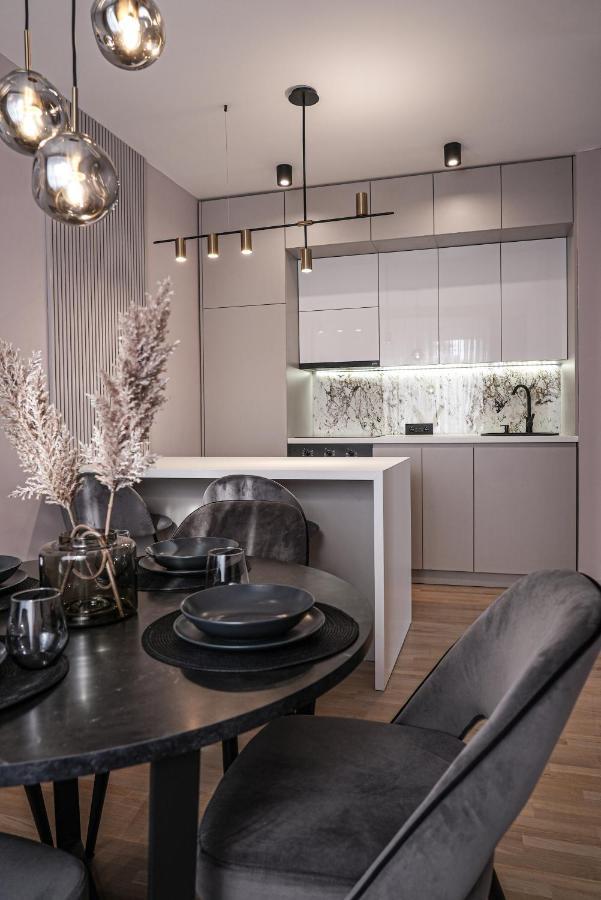 Zest Residence Kragujevac Exteriör bild
